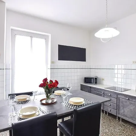 Appartamento Caffe 1916 *